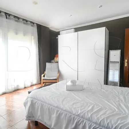 Miraflores-center And Villa Lloret de Mar
